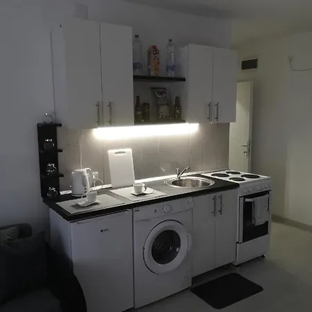 Center Lux Апартаменты *